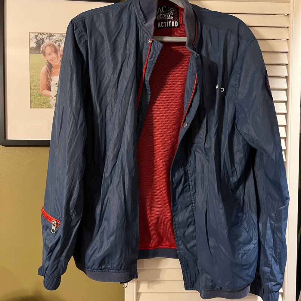 Vintage Windbreaker, VERY GOOD CONDITION